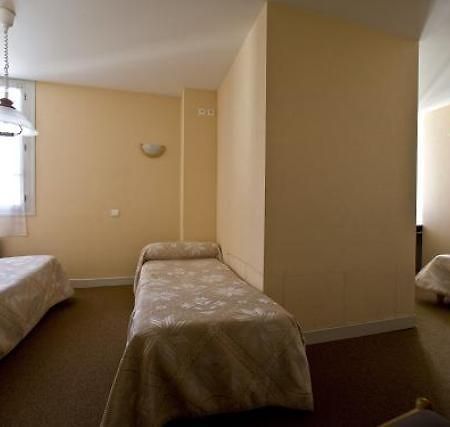 Hotel D'Italie Lourdes Pokój zdjęcie